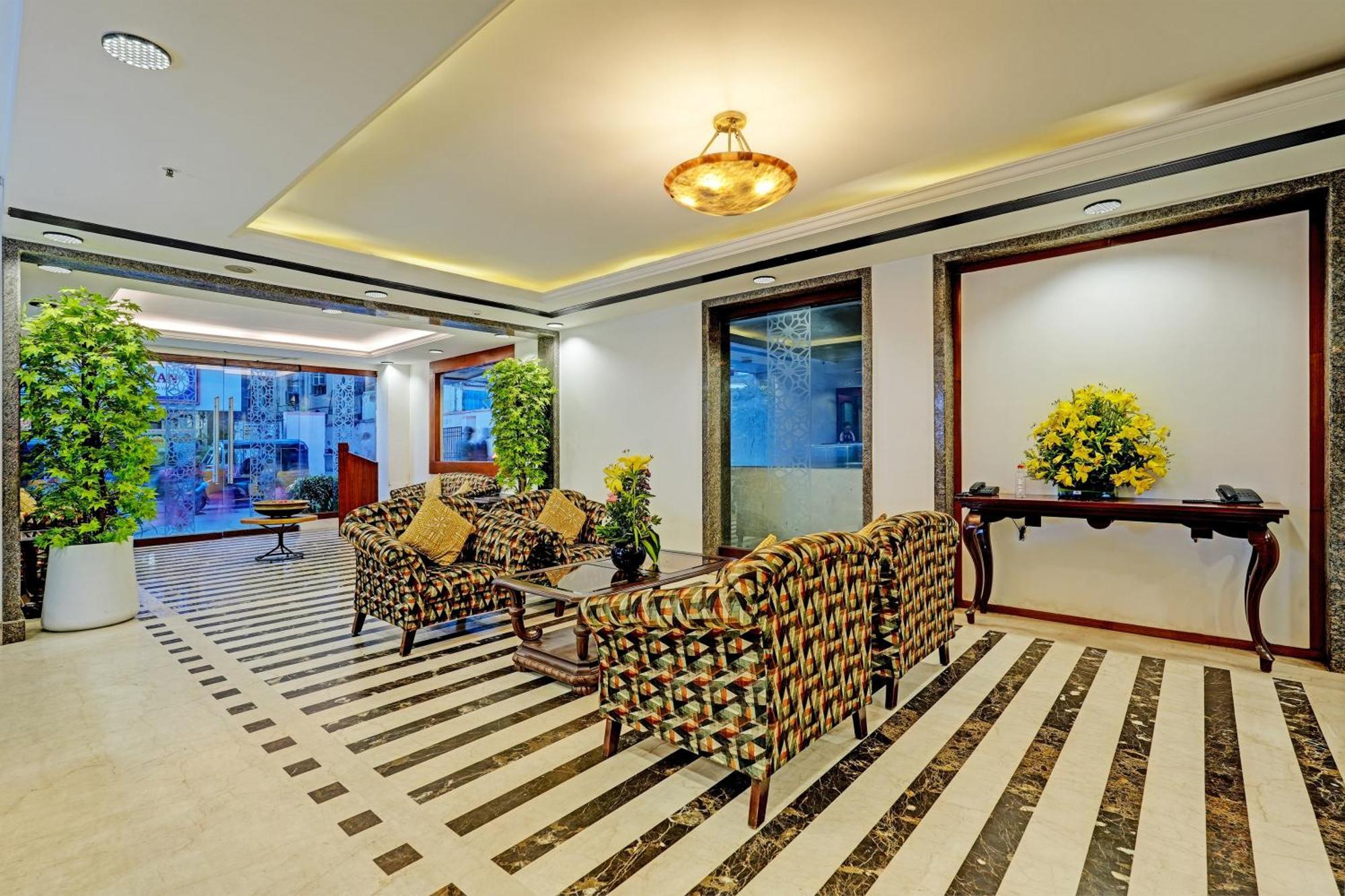 Super Oyo Palette - Hotel Victoria Chennai Zewnętrze zdjęcie